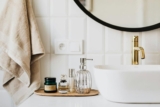 How Can You Transform a Small Bathroom With Simple Decor?